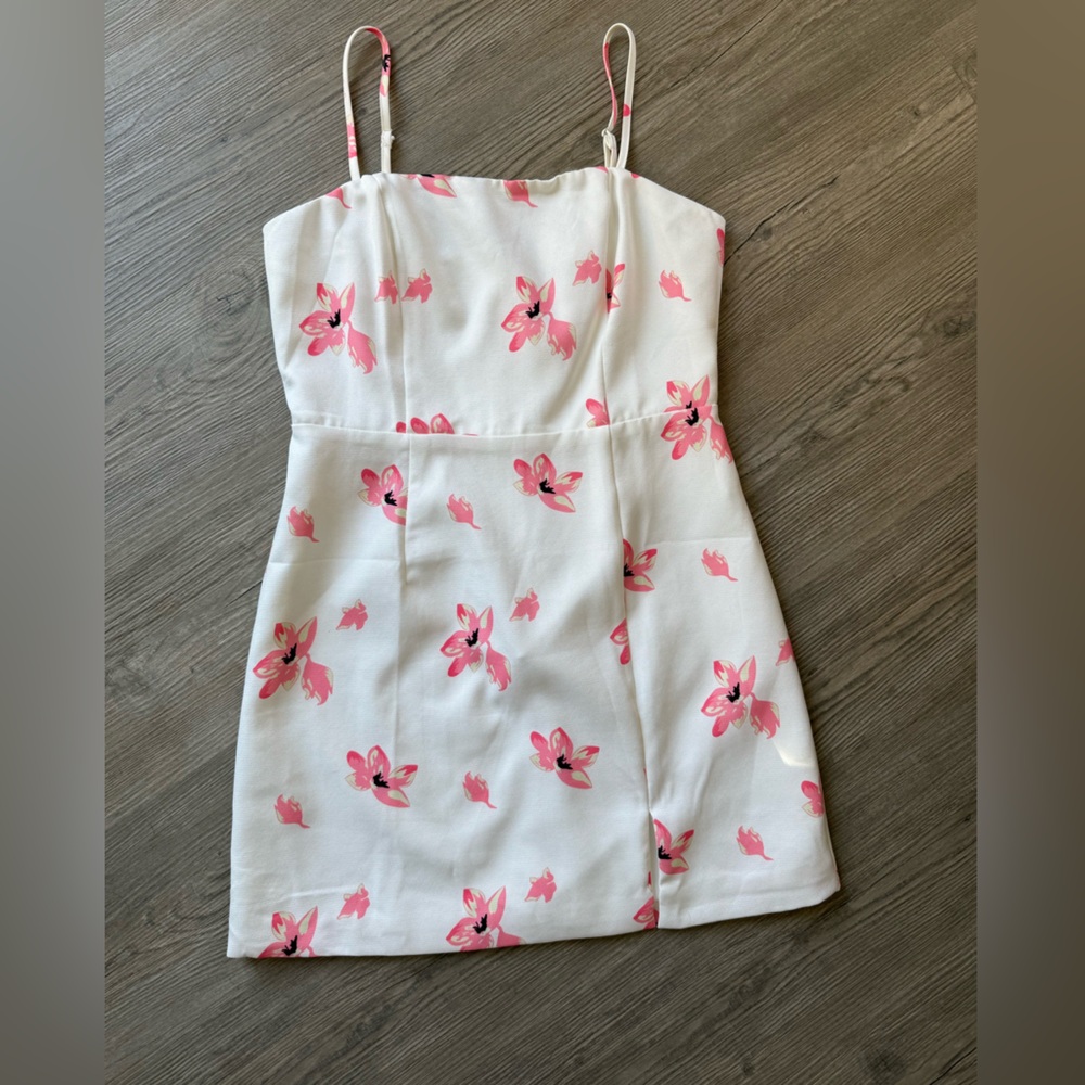 Lulus Floral Mini Dress White Pink Strappy Lightweight A-Line Size M